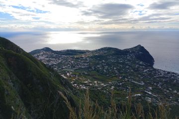 Panorama dal belvedere dei Frassitelli verso Panza